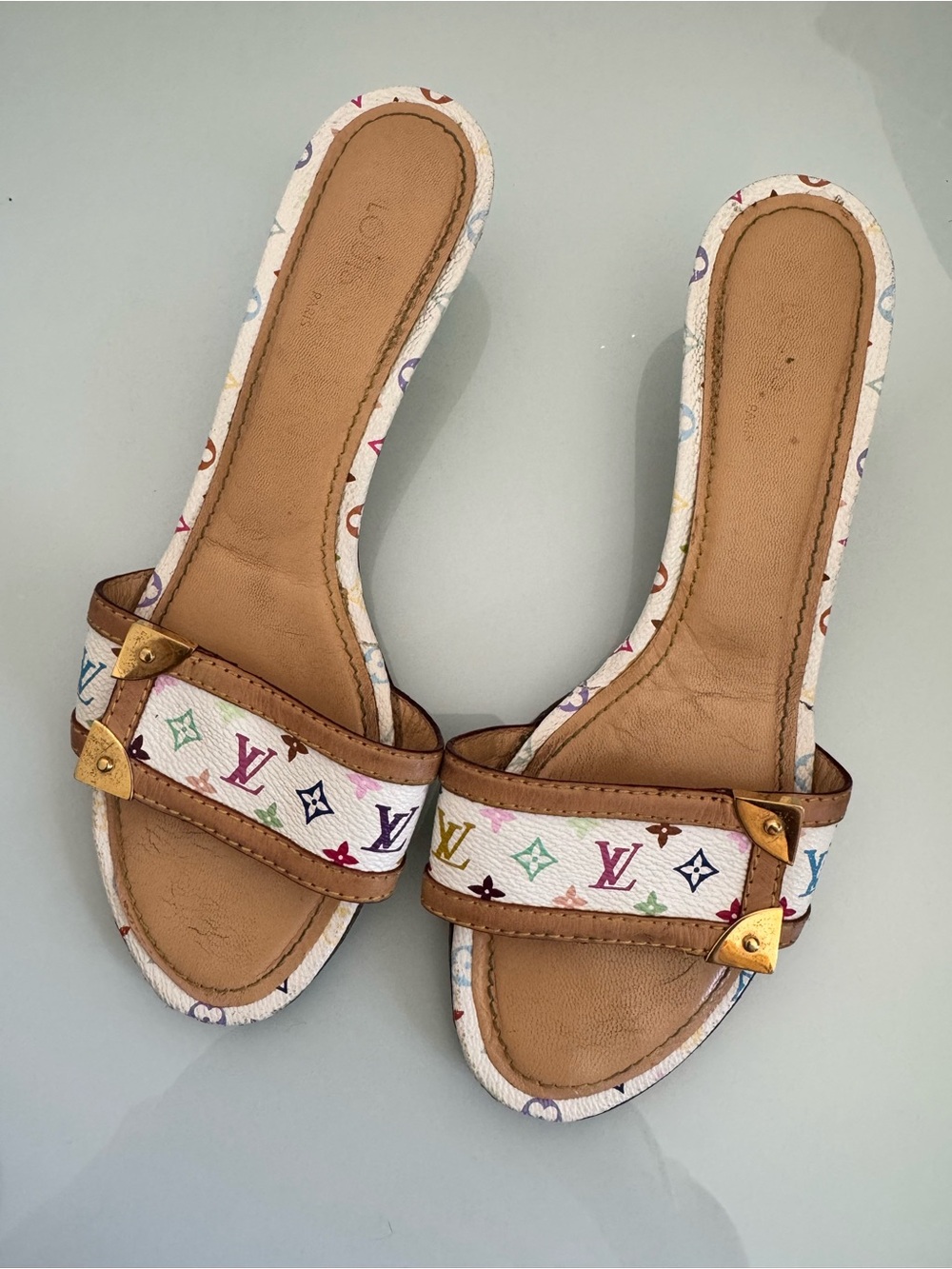 Louis Vuitton Murakami Multicolor Monogram Slide Sandals - White/Tan